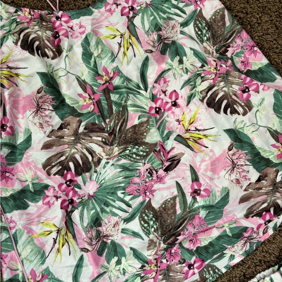 VICTORIA’S SECRET🩷💚 Tropical Palm Print Cami set - Picture 7 of 12